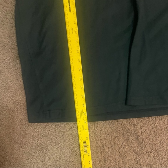 U-haul Manager Polo Size XL - Picture 6 of 7
